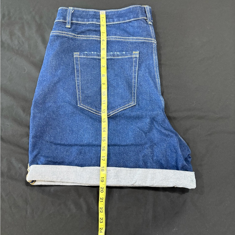 Lane Bryant size 22 cuffed denim short